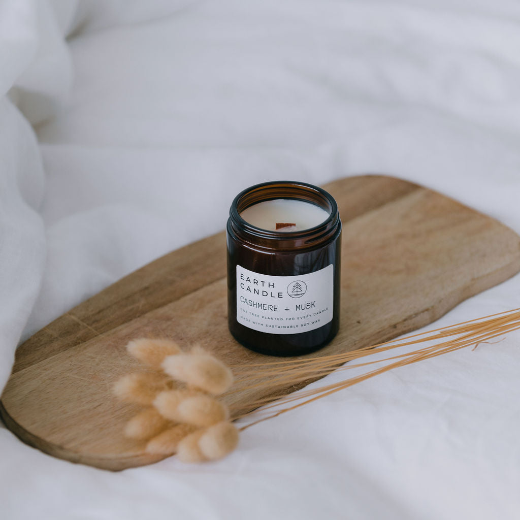 Cashmere and Musk Wooden Wick Candle